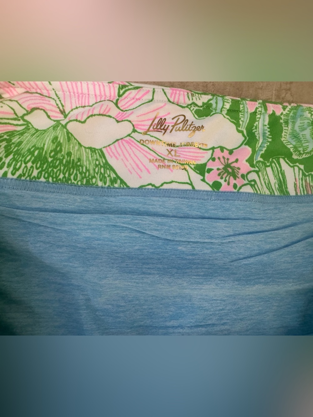 Lilly Pulitzer Maryana 15" - Picture 13 of 15